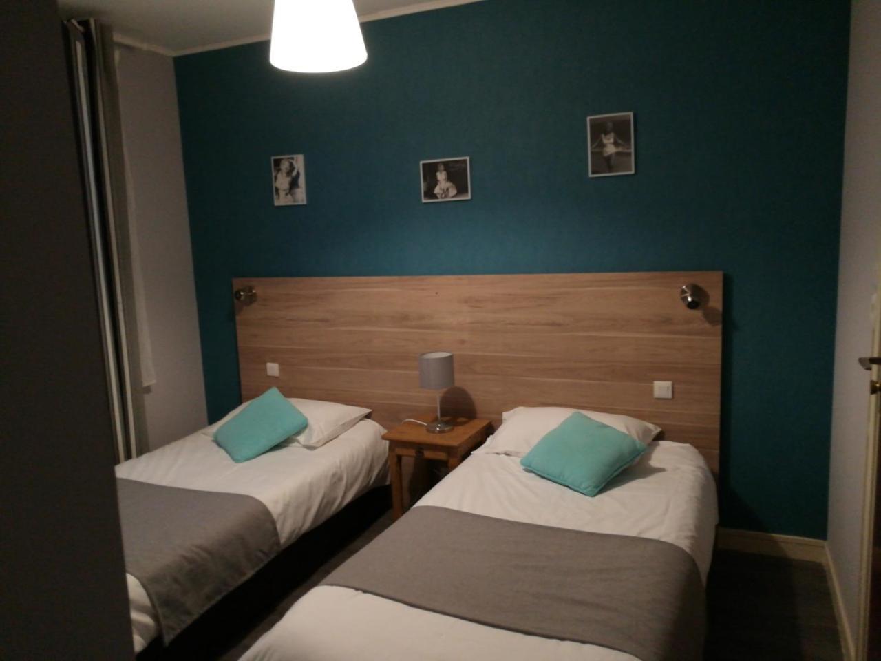 Contact Hotel Du Relais Thouars Exterior foto